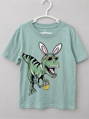 Carter’s Kids Size 8 Mint Green Easter Dinosaur Bunny Graphic Short Sleeve Shirt